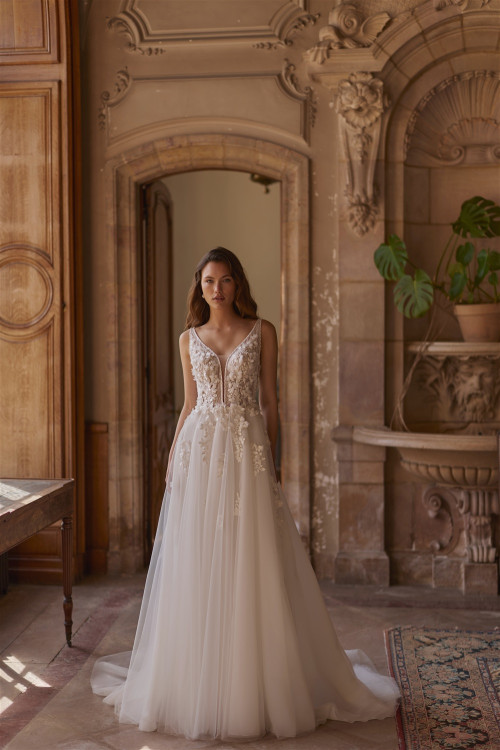 Wedding dress 6007