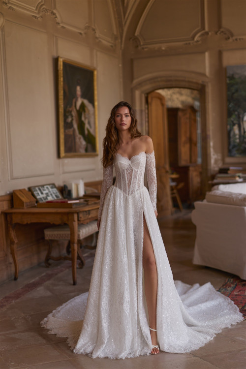 Wedding dress 6018