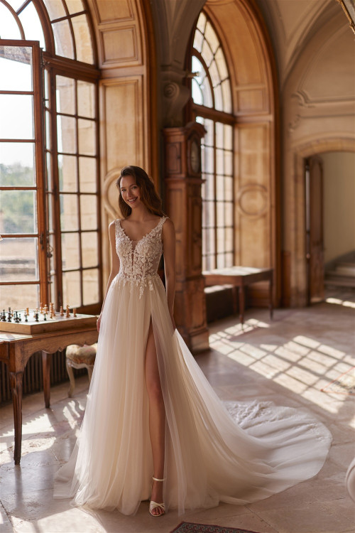 Wedding dress 6043