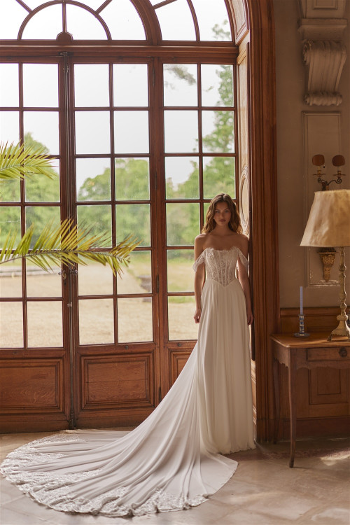 Wedding dress 6092