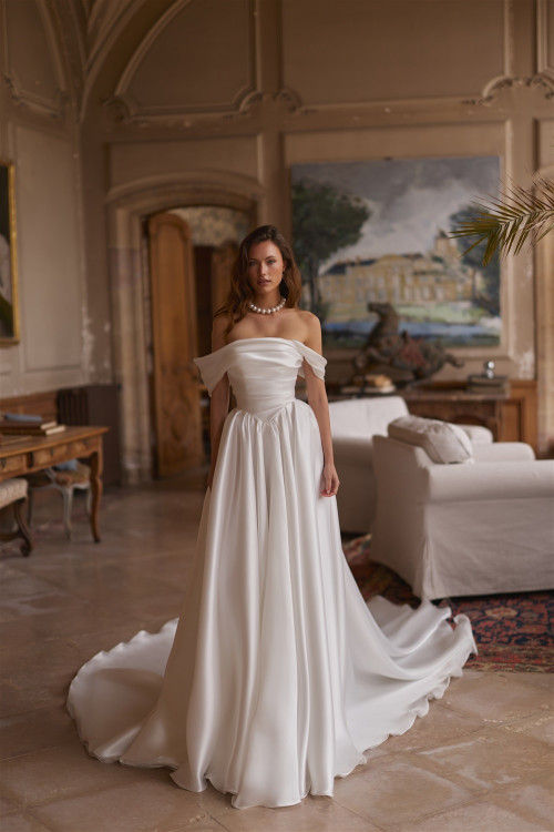 Wedding dress 6096