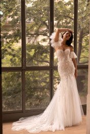 Wedding Dress 5437T - collection Barcelona | Elizabeth Passion